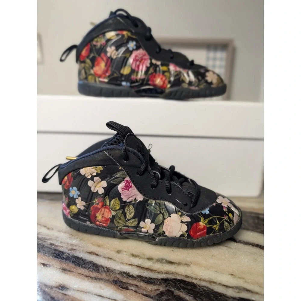 Nike Little Posite One Floral Black University Red AT8250-001 Kids Size 10C
